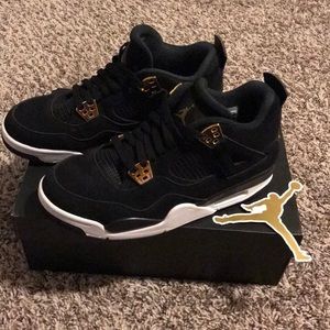 Jordan retro 4